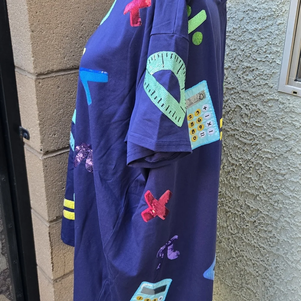 Really Rex Boutique Navy Math Symbols Sequin Graphic Tee NWOT - Picture 6 of 11